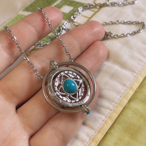 Silver Necklace Constellations - Picture 4 of 10